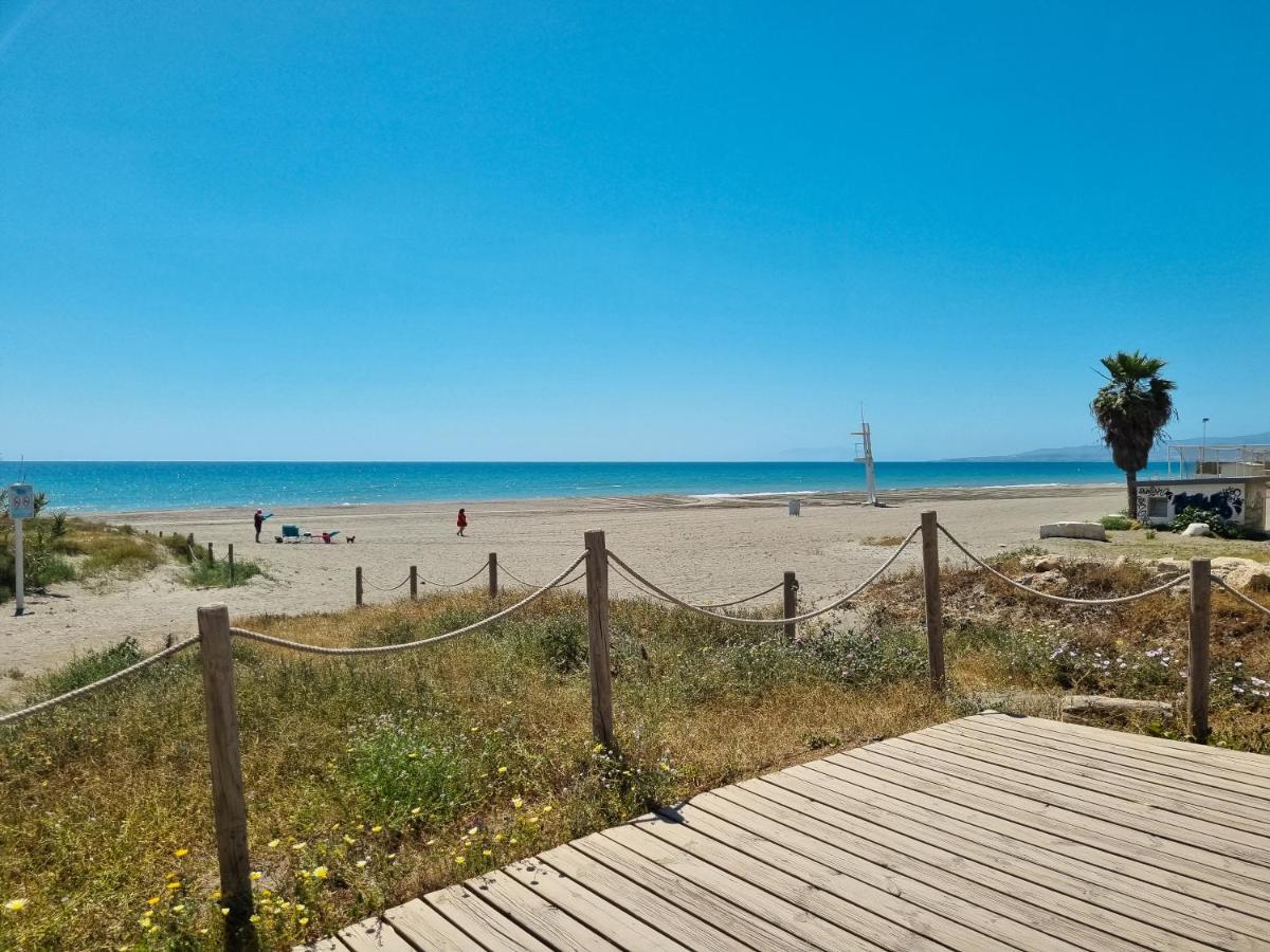 New Beach Front Apartment With Large Balcony Torrox Exteriör bild